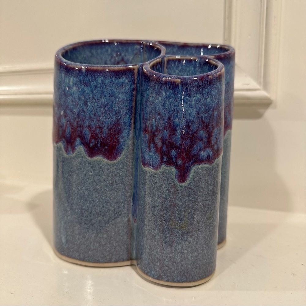 Bay Pottery Blue Purple Ceramic Drip Glaze Art Pottery Stoneware Triple Bud Vase - Picture 4 of 8